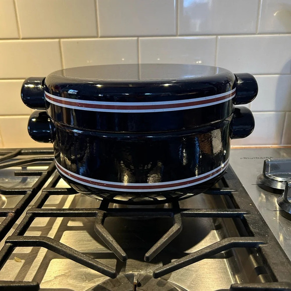 Vintage MCM Jepcor Dutch Oven  Enamelware Pot - Picture 1 of 17